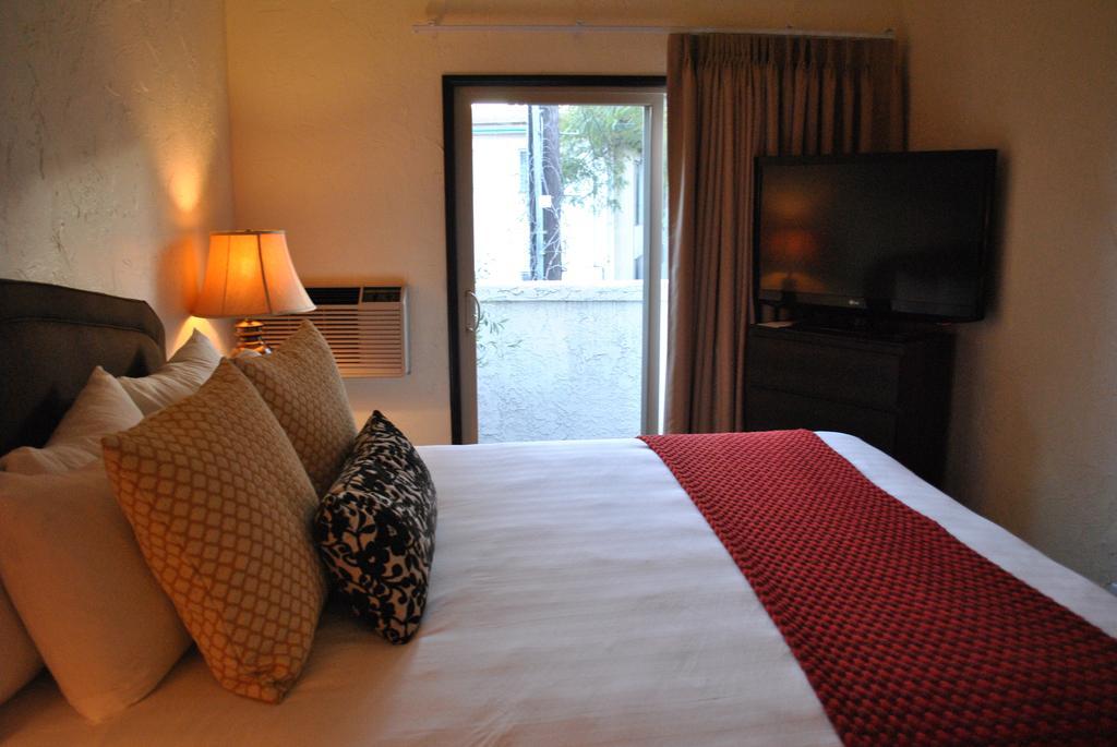 Hotel Palmoro House Santa Barbara Pokój zdjęcie